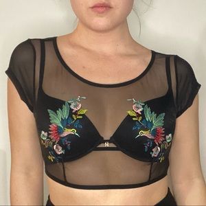 NWT mesh crop with embroidery detail / appliqué